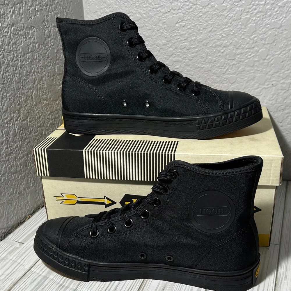 Mitchell & Ness Hood Rocket 66 men’s High-Top Sneakers Black Streetwear size 5.5